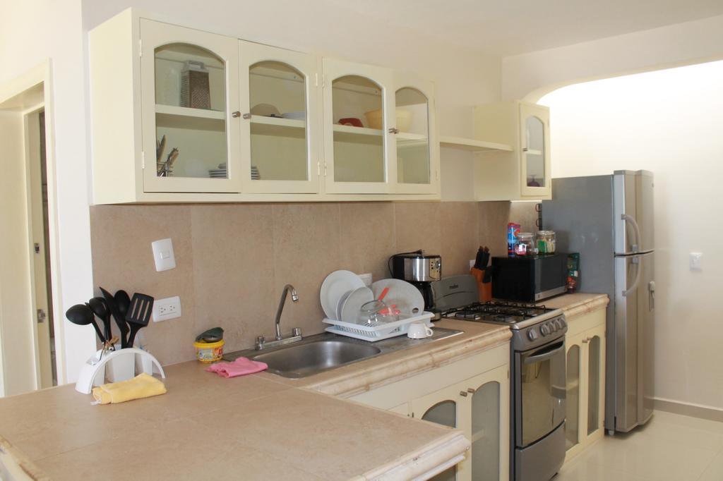 Apartamento con zona de cocina.